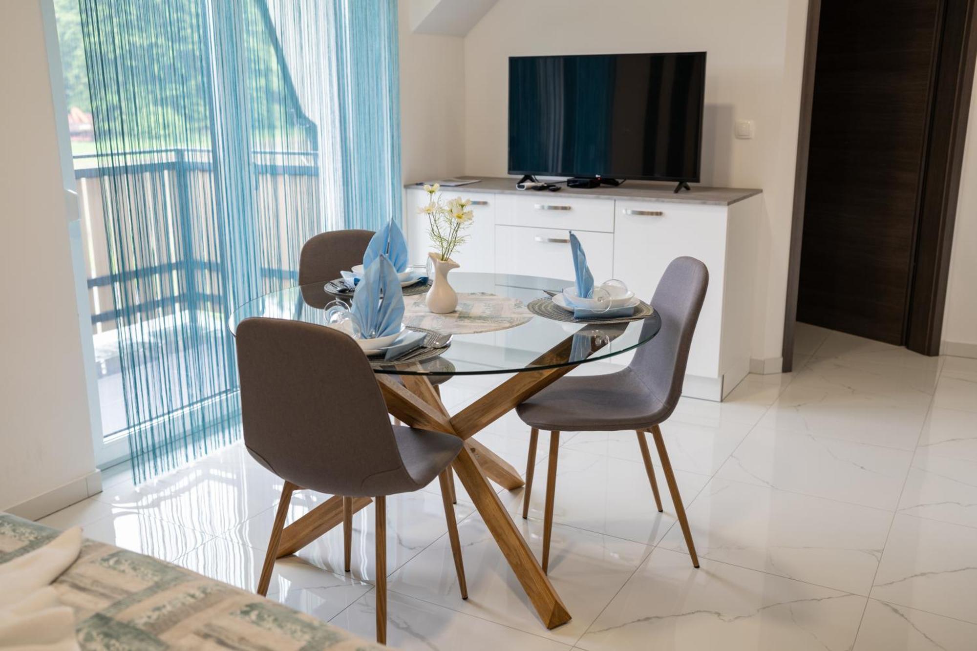Apartmaji Ziva *