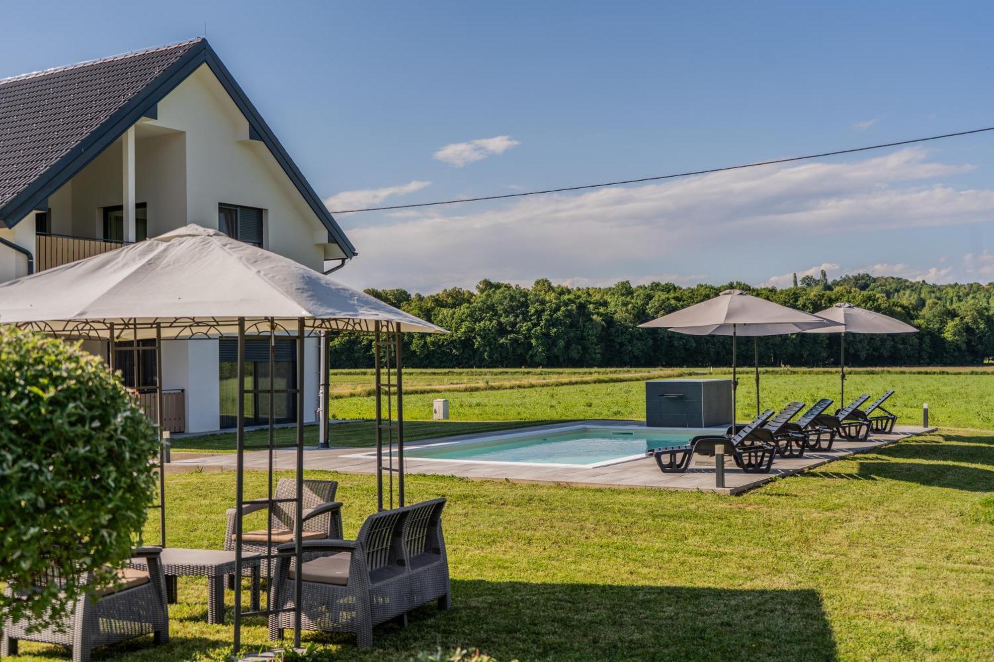 Apartmaji Ziva
